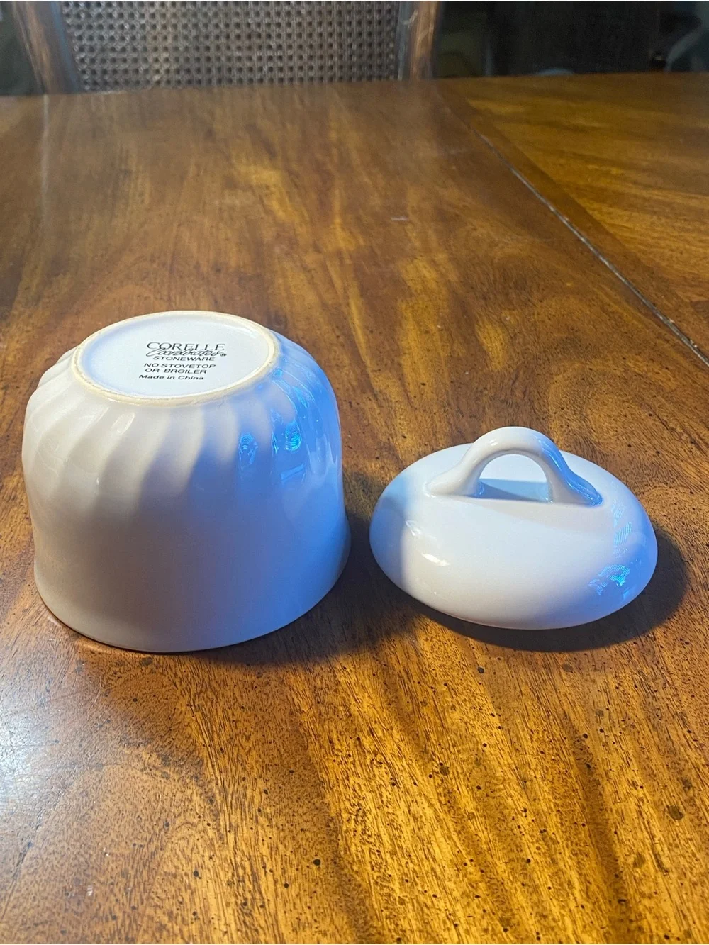 Corelle White Swirl Enhancement Covered Sugar Bowl